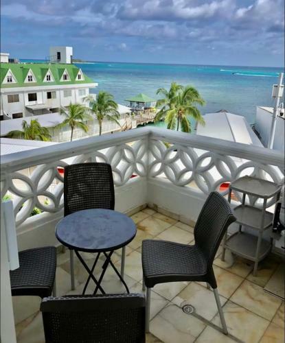 Apartamentos Commodore Frente A La Playa