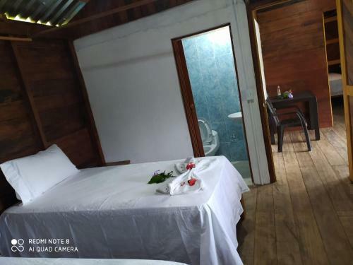 Hotel Caba�as Iracas Del Mar