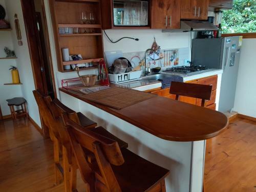 Caba�as Arco�ris Del Lago N� 5