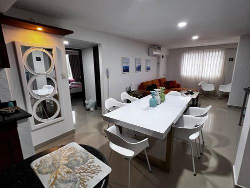 Apartamento Hermoso Apto En La Zona Turistica Con Piscina
