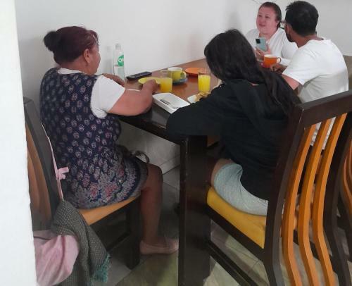Alborada Hostel B&B