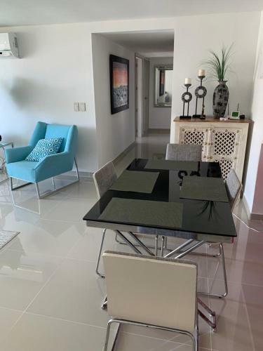 Apartamentos Santorini Bay