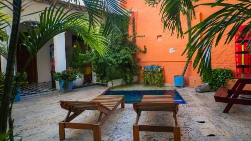 Hotel La Puerta Azul