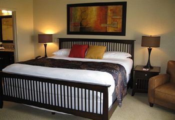 Hotel Simmons Suites