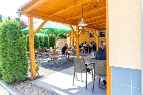Hostal Penzion Lion