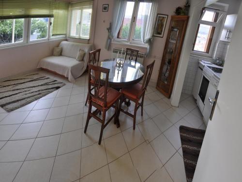 Hostal Guest House Bakica