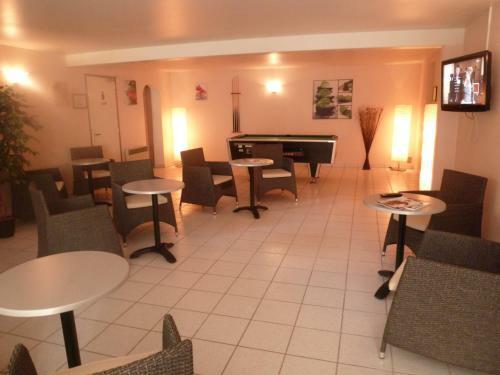 Hotel H�tel Restaurant Les Falaises