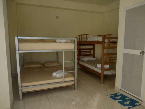 New Sunrise Hostal