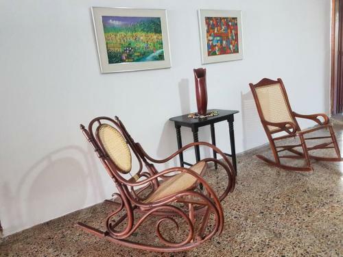Confortables Habitaciones A Pocos Metros Del Mar