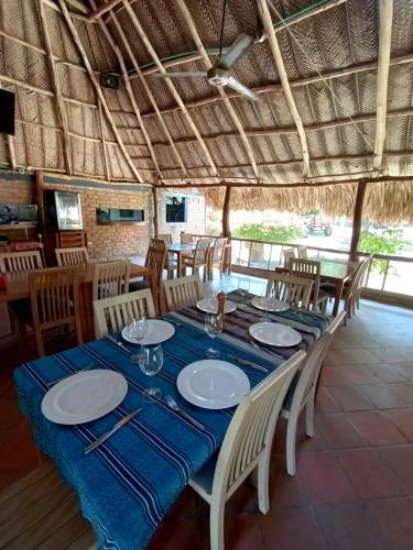 Hotel Brisas De Neguanje
