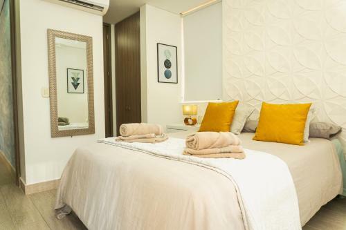 Apartamento Pet-friendly Pool Retreat With Luxury Hot Showers