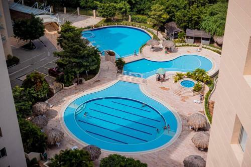 Apartamento Pet-friendly Pool Retreat With Luxury Hot Showers