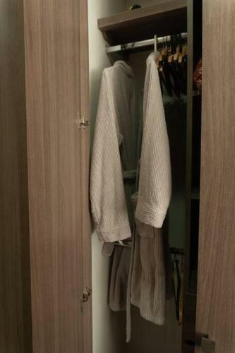 Apartamento Pet-friendly Pool Retreat With Luxury Hot Showers
