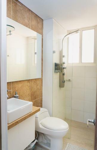 Apartamento Pet-friendly Pool Retreat With Luxury Hot Showers