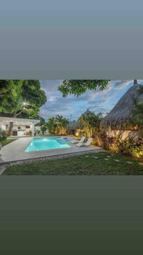 Villa El Oasis, Luxurious Santa Marta Getaway