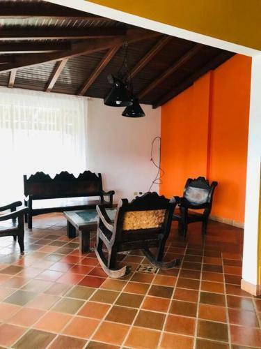 Espectacular Casa De Campo En Finca Cafetera