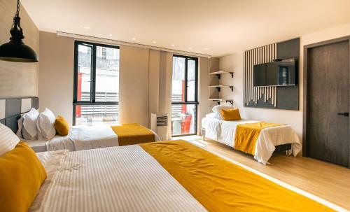 Balmoral Plaza Hotel