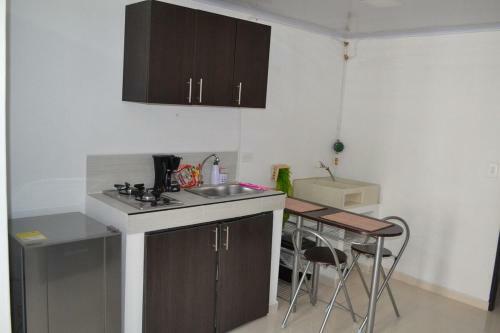Apartamento C�modo Edificio Casa Confort En Providencia