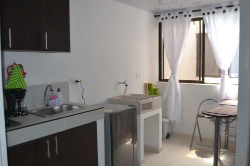 Apartamento C�modo Edificio Casa Confort En Providencia