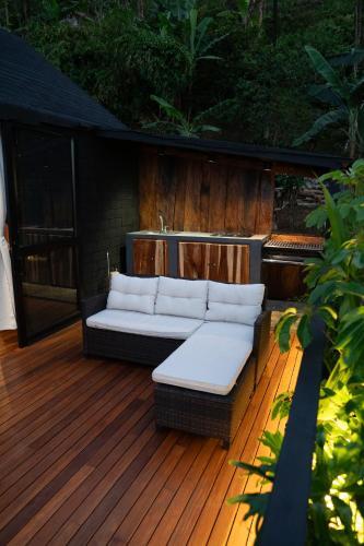 Selva Negra Cabins