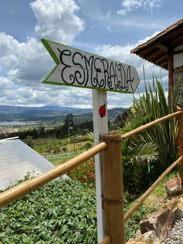 Bed & Breakfast Caba�a Esmeralda - Seilan Alojamiento Rural