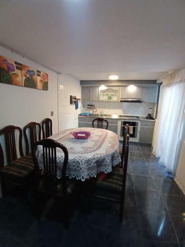 Hospedaje Los Cedros- Mongu�
