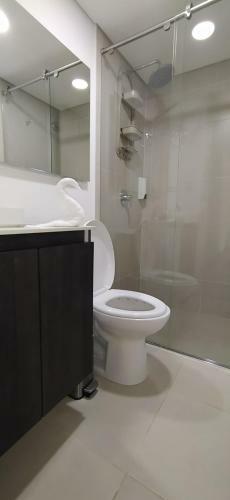 Amplio Apartamento Lujoso Al Lado Del Lago