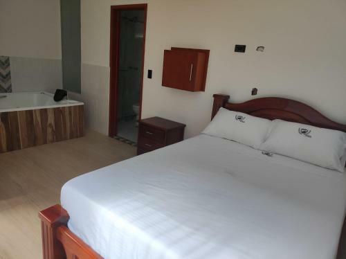 Hotel Caba�as Santo Tomas