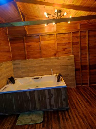 Hotel Caba�as Santo Tomas