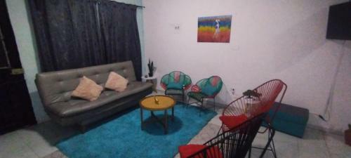 Casa Holandesa Con Piscina Privada