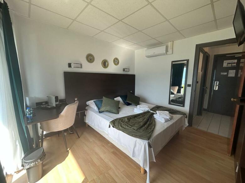 Hotel H�tel Du Po�te