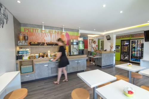 Hotel Ibis Budget Frejus Capitou A8