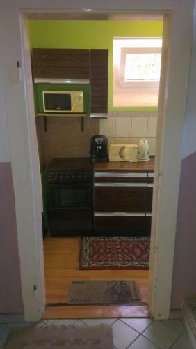 Hostal Pension Lada