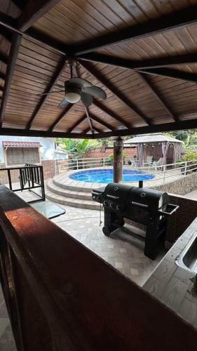 Caba�a Con Piscina En Minca