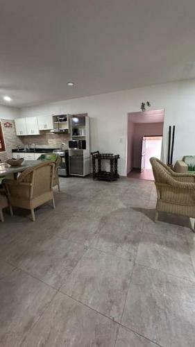 Caba�a Con Piscina En Minca