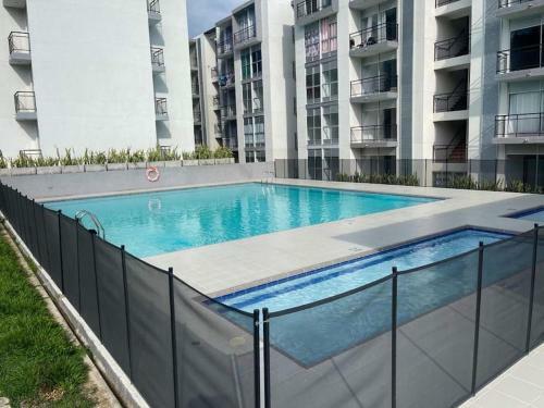 Apartamento Apto Amoblado Melgar Con Piscina