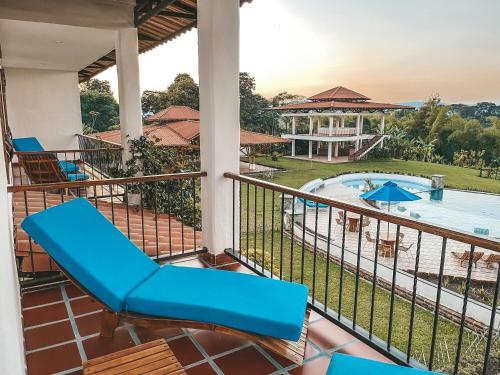 Hotel Casona Montanesa Quind�o Eje Cafetero