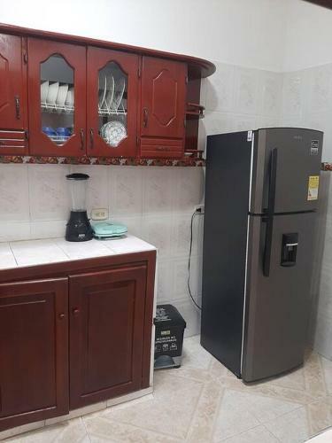 Casa Con Excelente Ubicaci�n, Amplia Y Fresca.