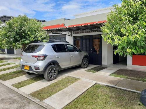 Casa Bien Ubicada Y Con Todas Las Comodidades