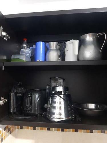 Casa Bien Ubicada Y Con Todas Las Comodidades