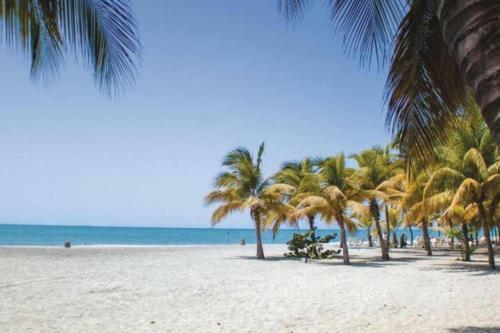Apartasuite Salguero 1412