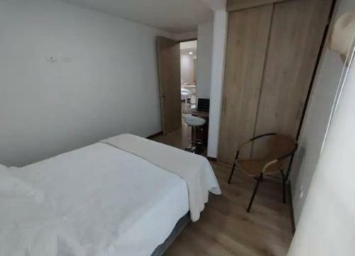 Bello, Confortable Apartamento Con Balc�n Cerca Al Mar