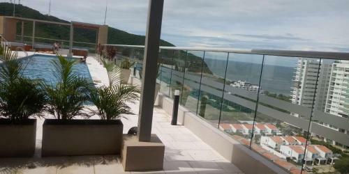 Apartamento Playa Salguero, Hermoso