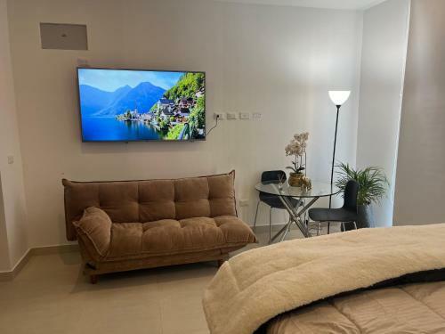Apartasuite Amoblado - Pozos Colorados