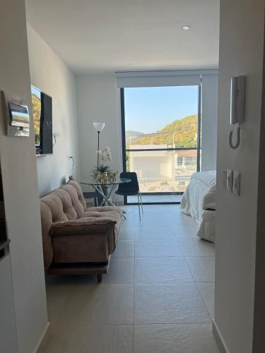Apartasuite Amoblado - Pozos Colorados