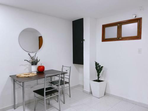 Apartamento Centro A UNA Cuadra De La Playa Y Parque De Los Novios