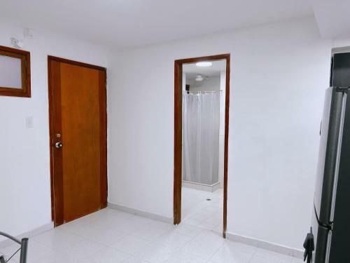 Apartamento Centro A UNA Cuadra De La Playa Y Parque De Los Novios