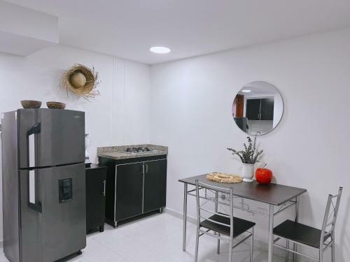 Apartamento Centro A UNA Cuadra De La Playa Y Parque De Los Novios