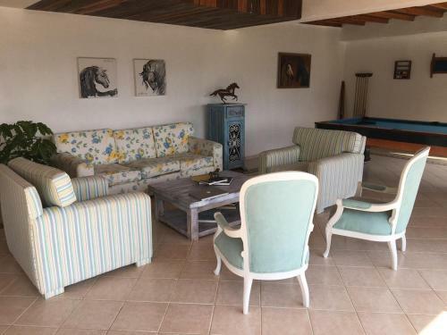 La Casa De La Monta�a