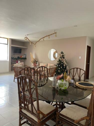 Apartamento Hermoso Apto Amplio A UNA Cuadra De La Playa